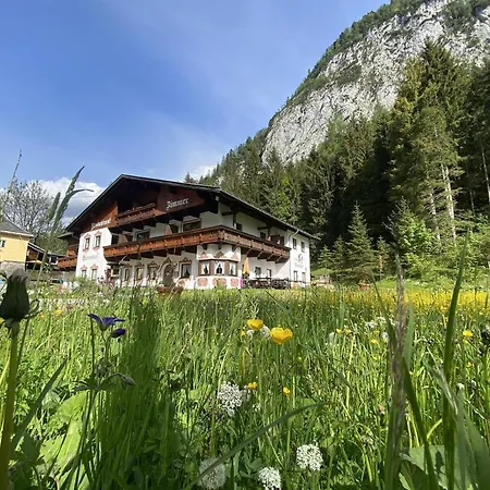 Garni Baerenwirt Alojamento de Acomodação e Pequeno-almoço 3*