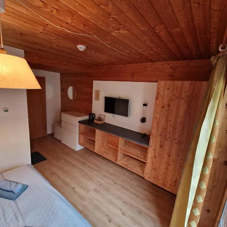 Bed & Breakfast Garni Bärenwirt