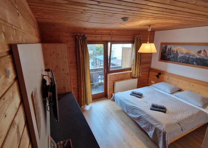 Garni Baerenwirt 3* ロイタシュ